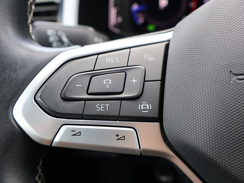 Used 2022 Volkswagen Atlas SE AWD/4WD image 41