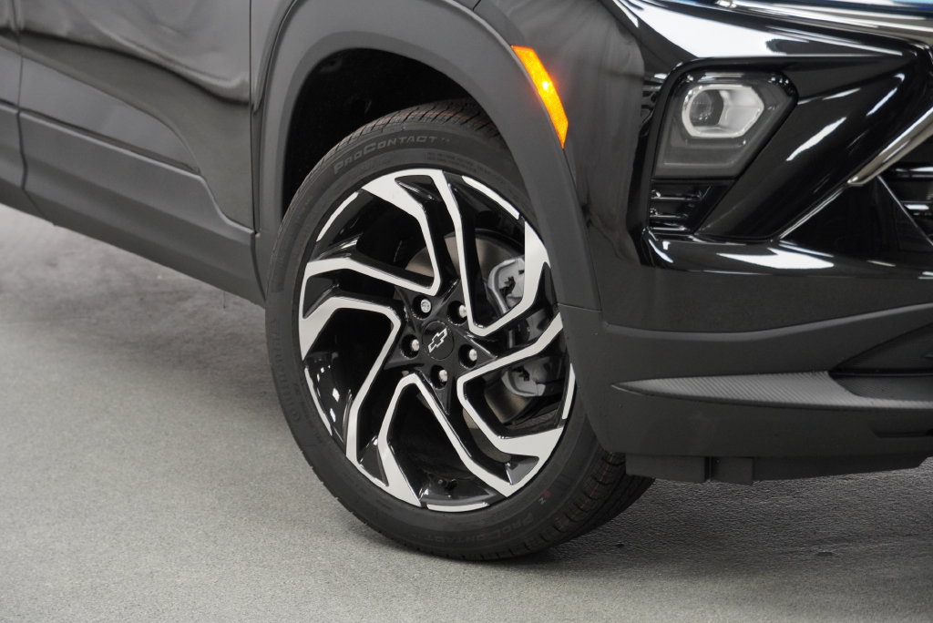 New 2026 Chevrolet TrailBlazer RS w/ Convenience Package AWD/4WD image 8