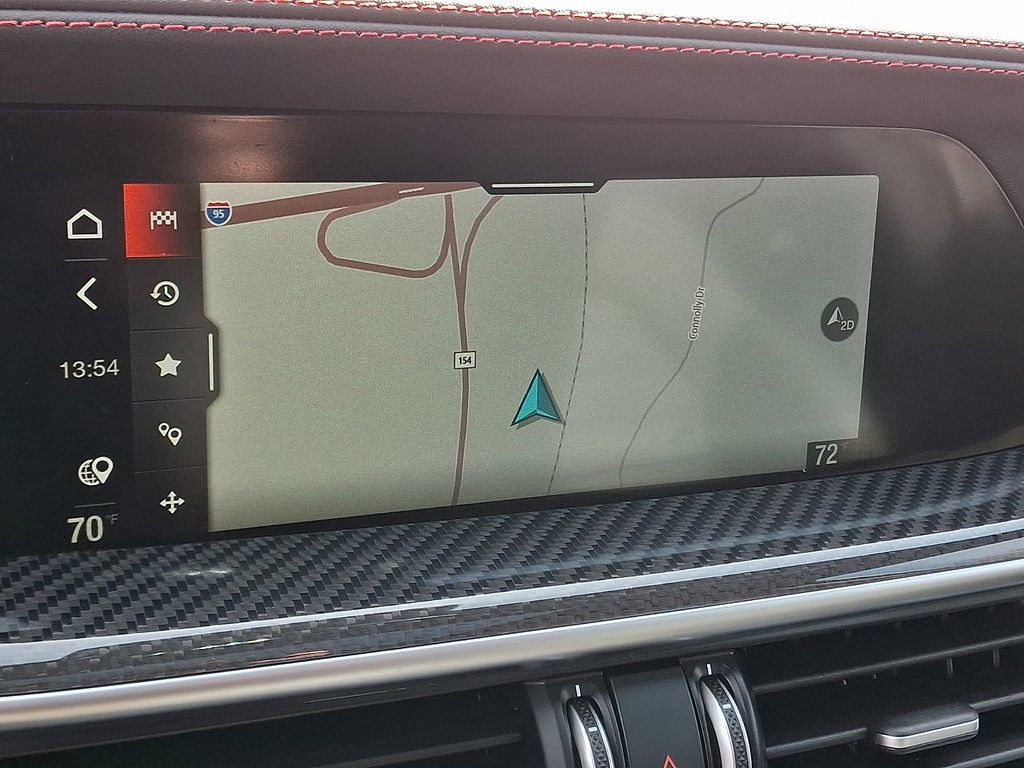 Used 2023 Alfa Romeo Stelvio Estrema image 17