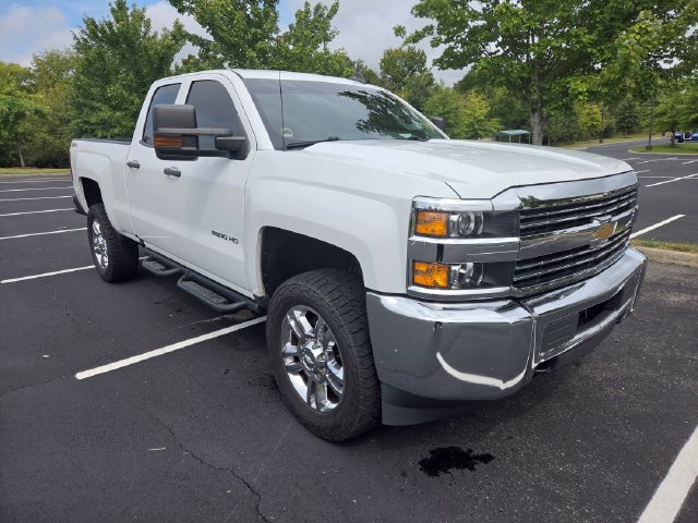 Used 2016 Chevrolet Silverado 2500 W/T w/ WT Convenience Package AWD/4WD image 3