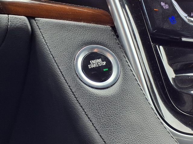 Used 2020 Cadillac Escalade Luxury image 16