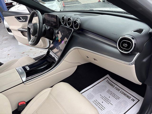 Used 2025 Mercedes-Benz C 300 Sedan image 16