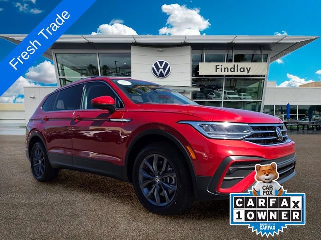 Certified 2022 Volkswagen Tiguan SE FWD image 1