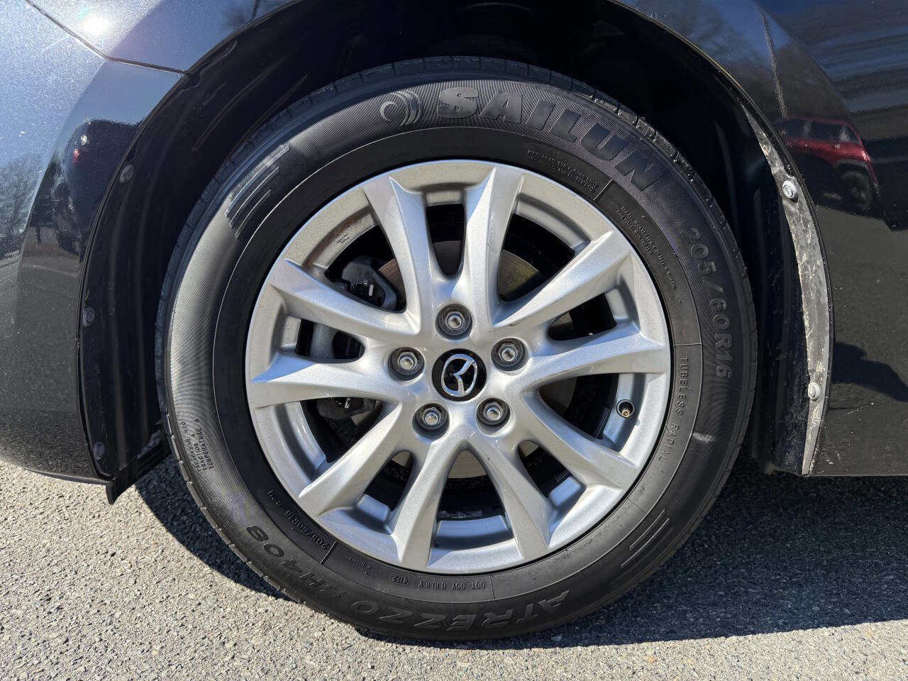 Used 2017 MAZDA MAZDA3 Sport image 23