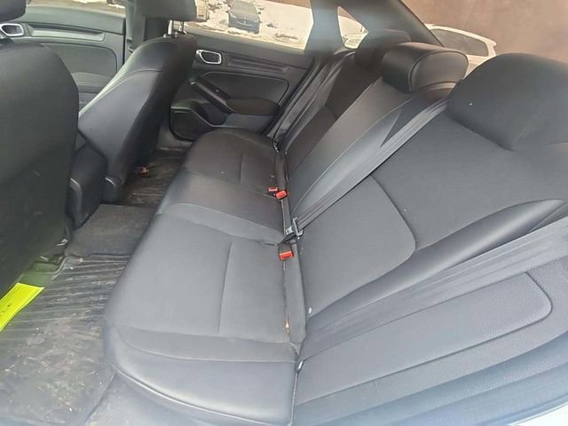 Used 2023 Honda Civic Sport image 3