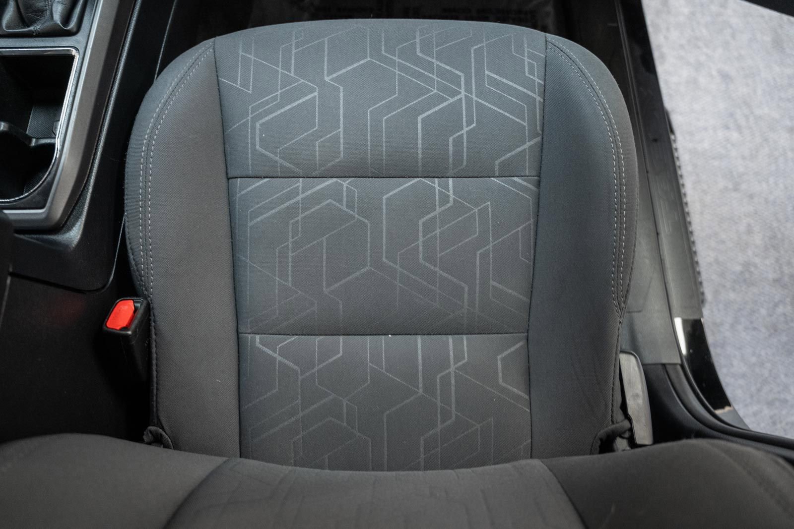 Used 2017 Toyota Tacoma TRD Off-Road w/ Tow Package (A/T) image 39