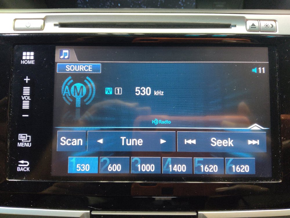 Used 2016 Honda Accord EX image 25