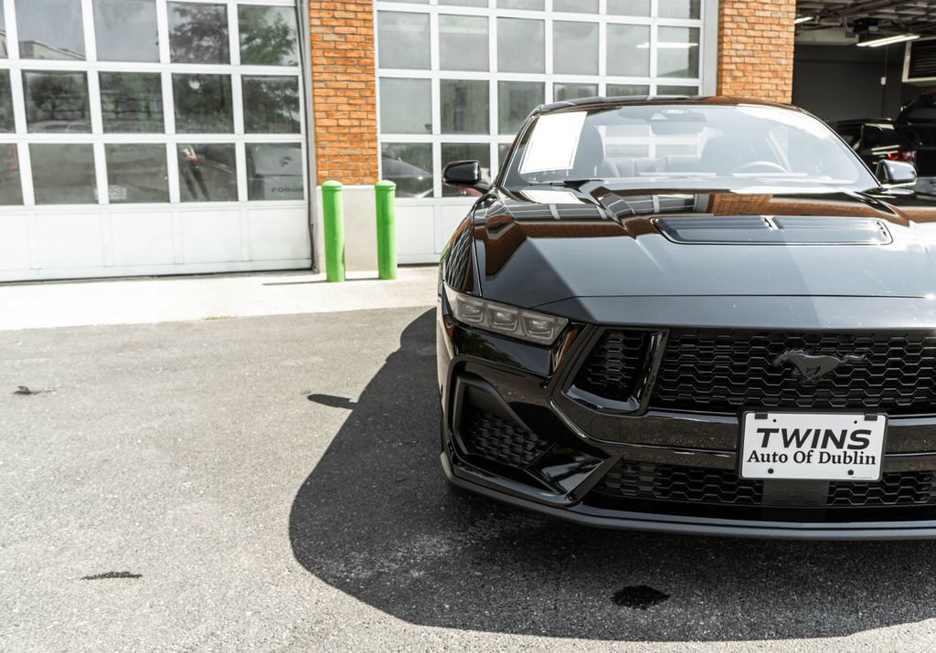 Used 2026 Ford Mustang GT w/ Mustang Nite Pony Package RWD image 31