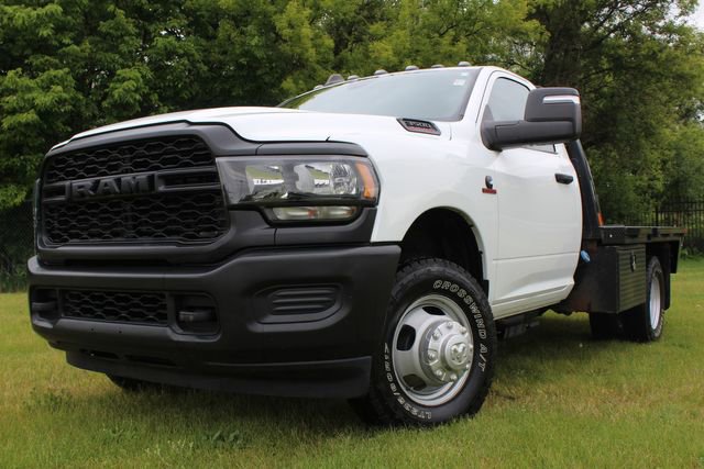 Used 2023 RAM 3500 Tradesman image 15