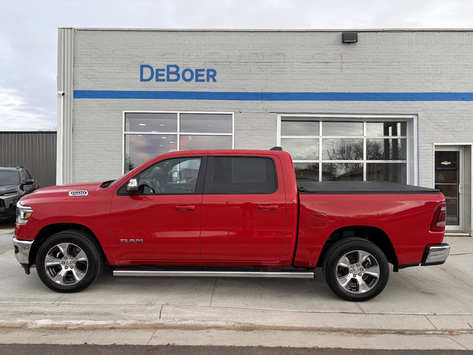 Used 2023 RAM 1500 Laramie image 2