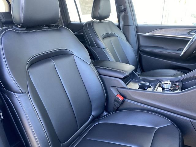 New 2024 Jeep Grand Cherokee Limited 4xe AWD/4WD image 11