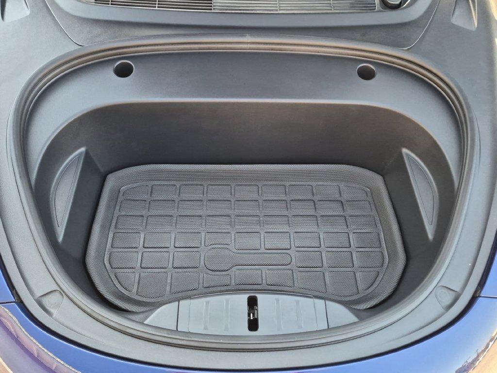 Used 2023 Tesla Model 3 Standard Range RWD image 33