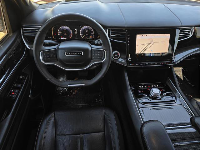 Used 2022 Jeep Wagoneer Series III w/ Premium Group I AWD/4WD image 26