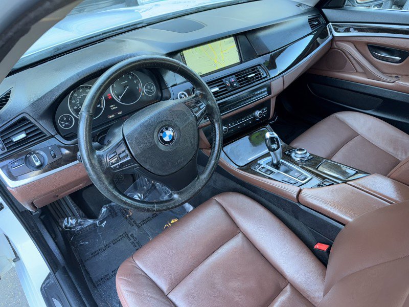 Used 2013 BMW 528i xDrive Sedan image 16