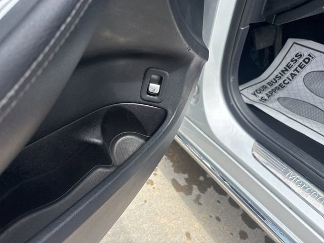 Used 2015 Mercedes-Benz C 300 4MATIC Sedan image 29