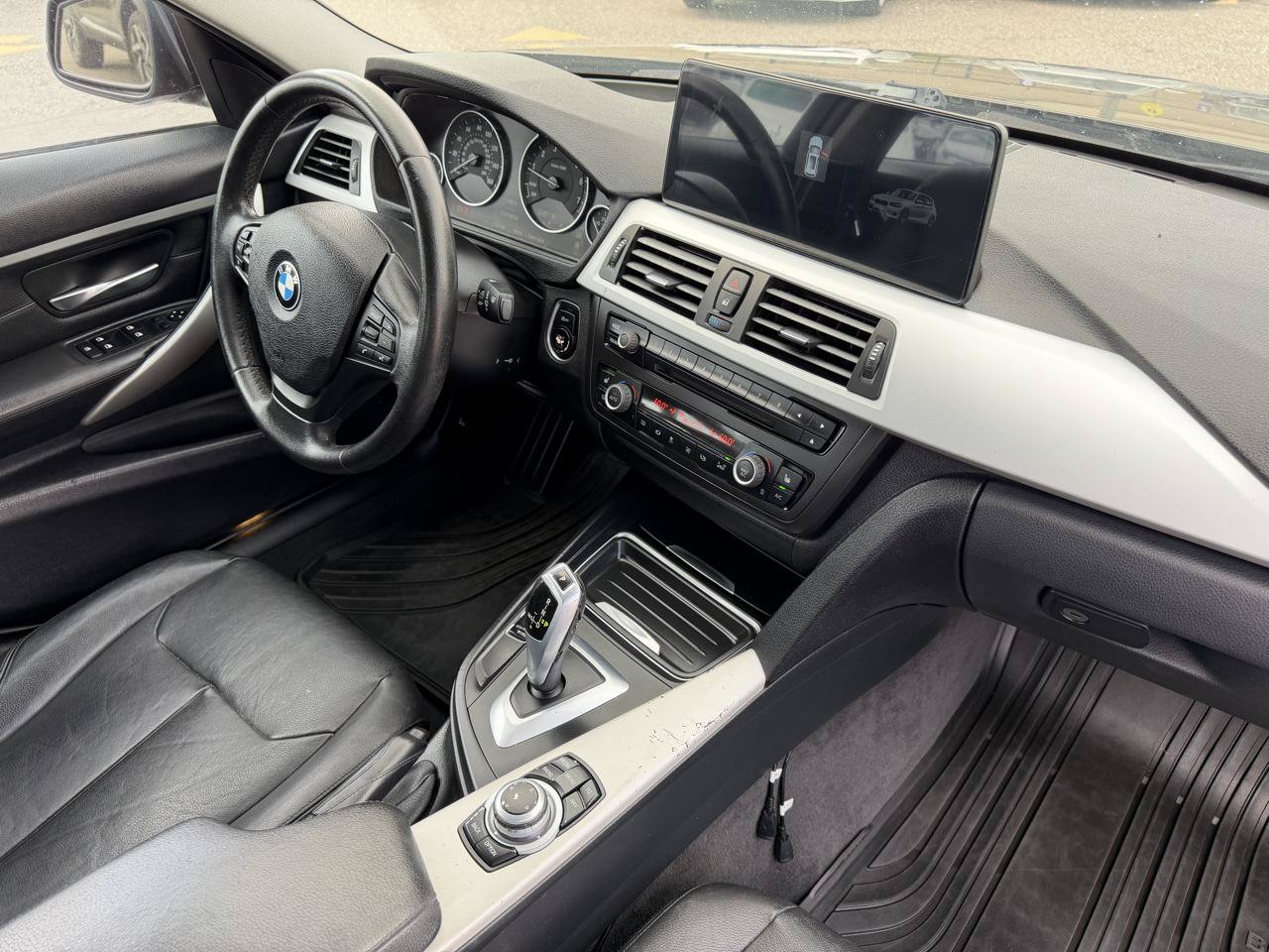 Used 2013 BMW 328i Sedan RWD image 12