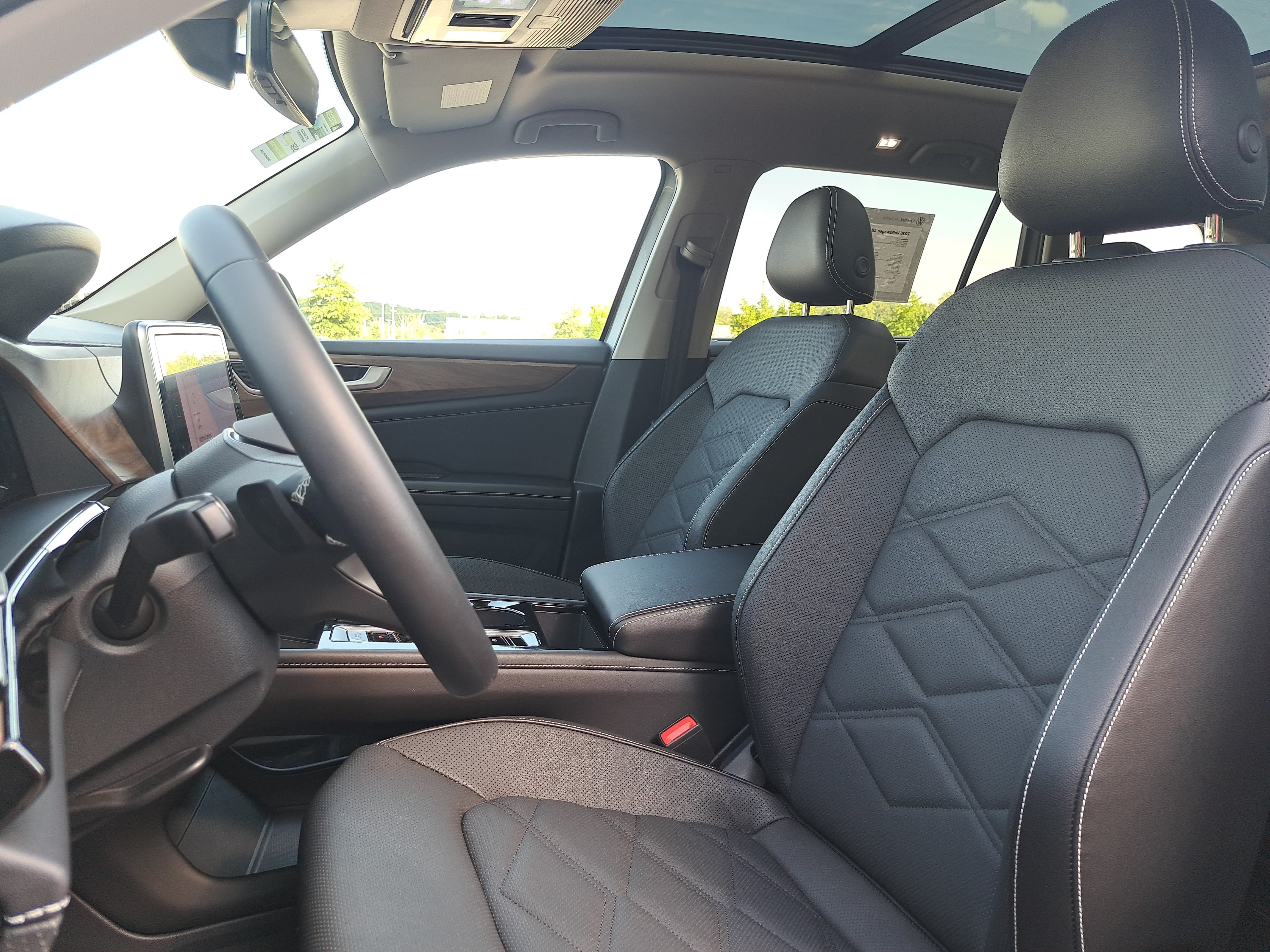 Certified 2026 Volkswagen Atlas SE FWD image 17
