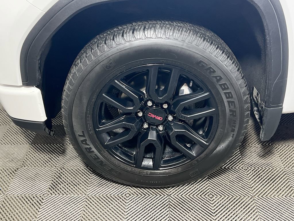Used 2024 GMC Sierra 1500 Pro w/ Graphite Edition image 26