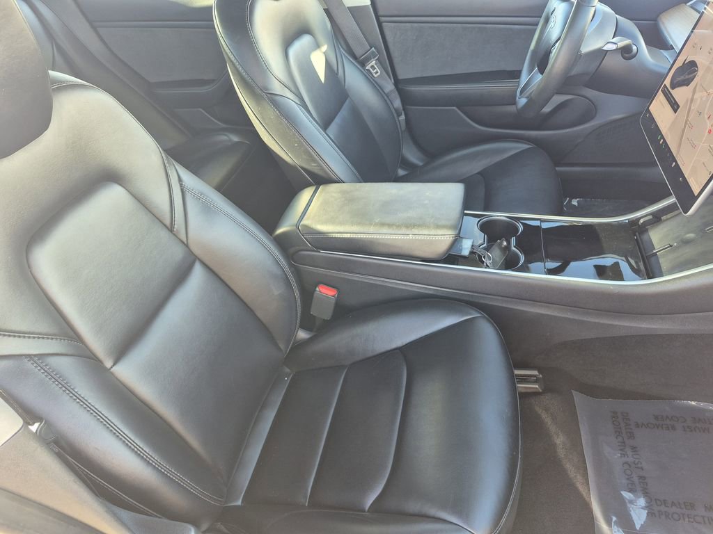 Used 2019 Tesla Model 3 Long Range image 16