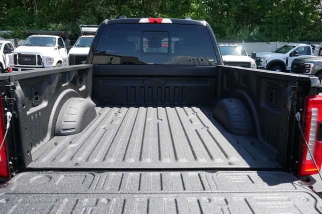 New 2026 Ford F350 XLT w/ XLT Premium Package AWD/4WD image 12