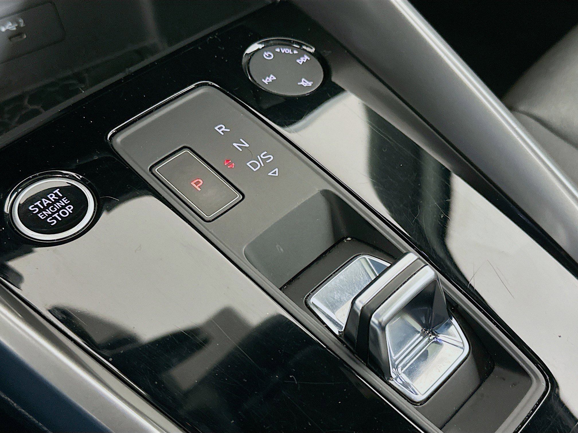 Used 2024 Audi A3 2.0T Premium image 25