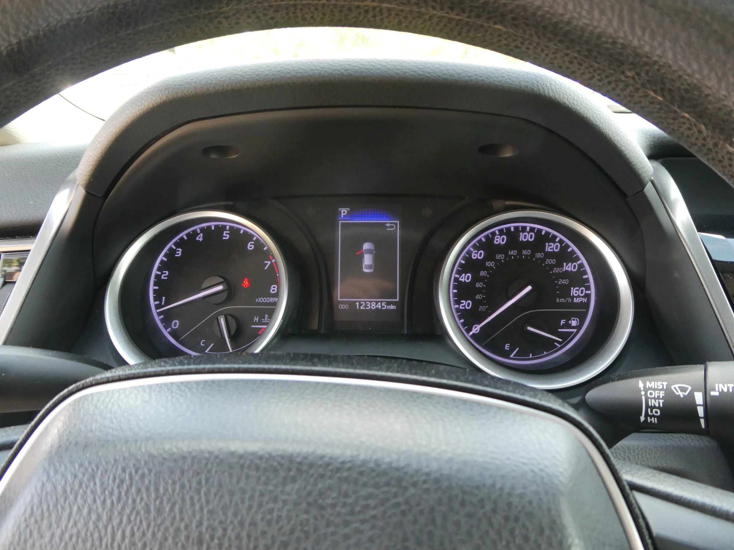 Used 2022 Toyota Camry LE FWD image 18