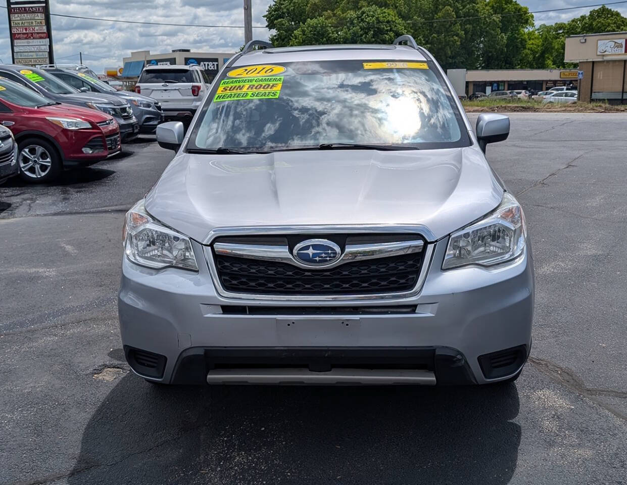 Used 2016 Subaru Forester 2.5i Premium w/ All-Weather Package AWD/4WD image 2