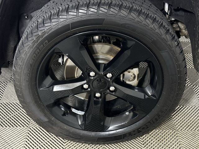 Used 2023 Jeep Grand Cherokee Altitude AWD/4WD image 34