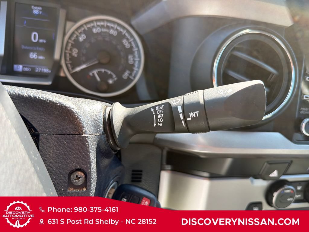 Used 2021 Toyota Tacoma SR5 RWD image 24