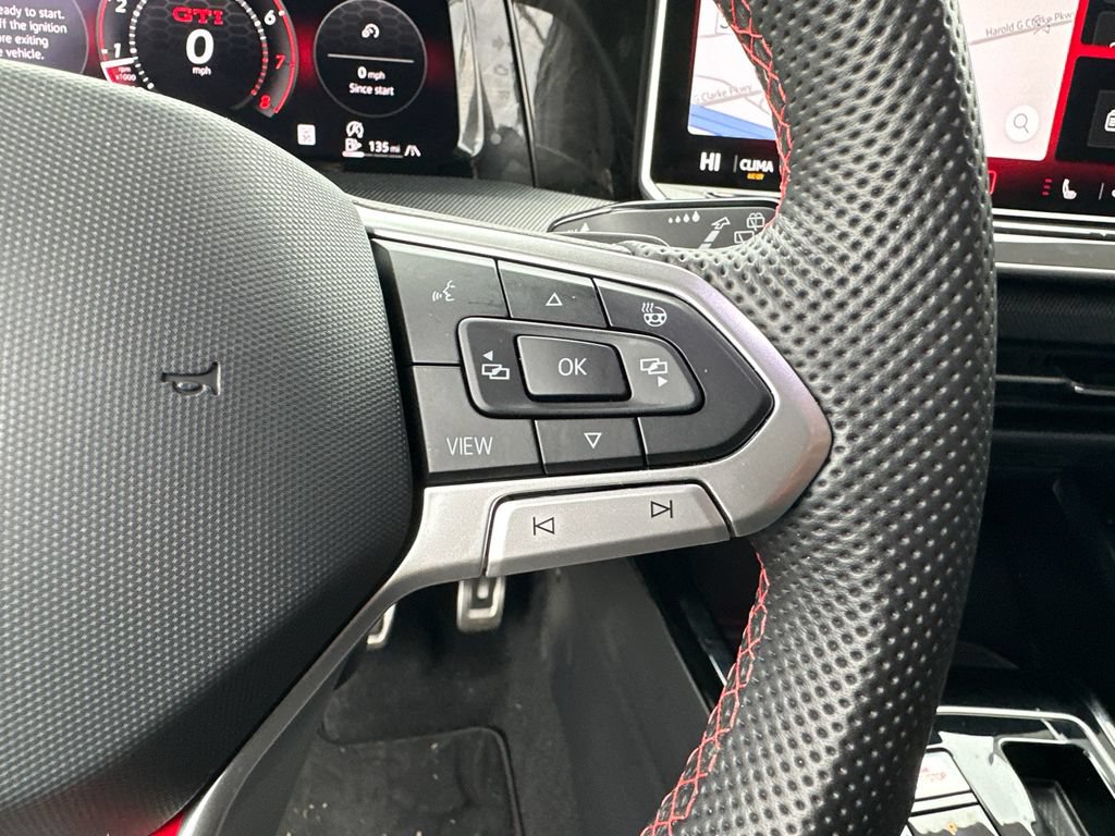 Used 2025 Volkswagen GTI SE FWD image 23