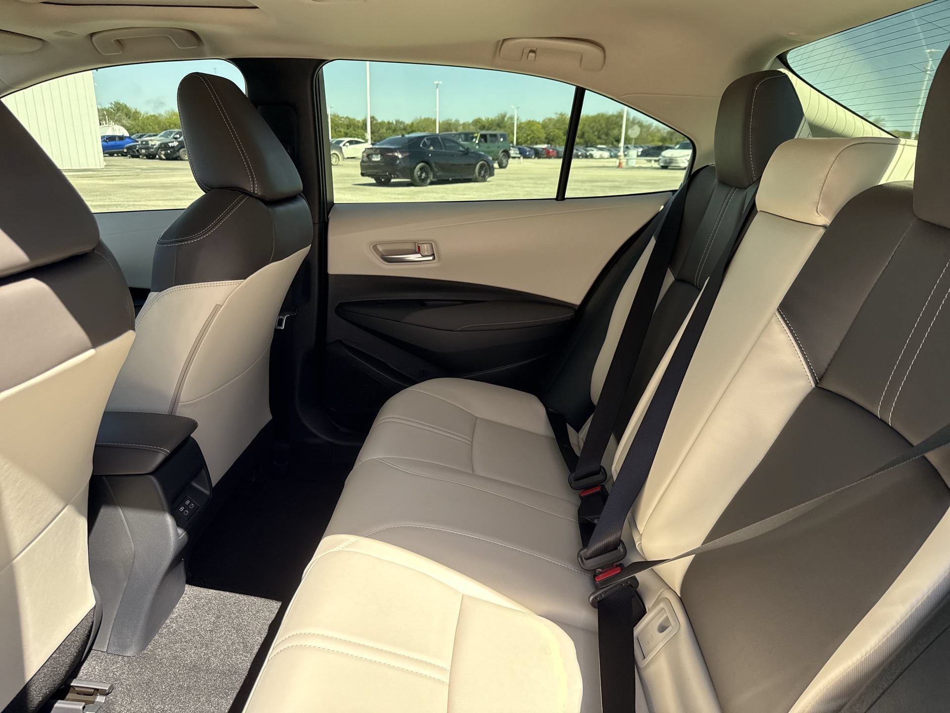 New 2026 Toyota Corolla XLE FWD image 25