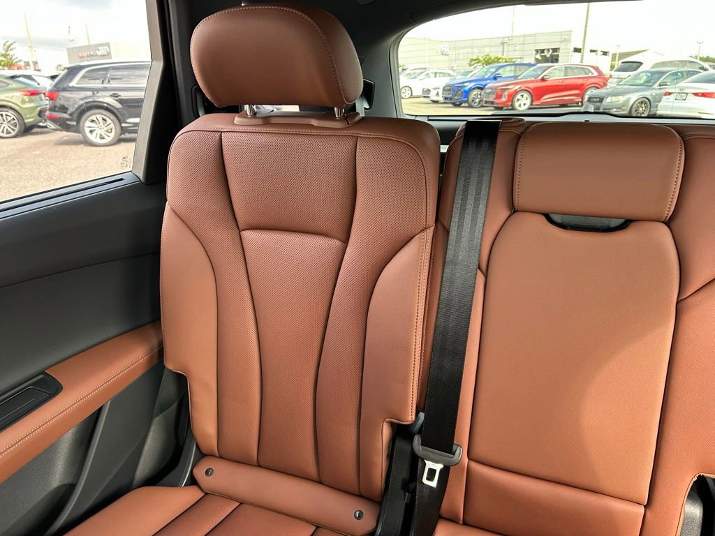 New 2026 Audi Q7 Premium Plus AWD/4WD image 12