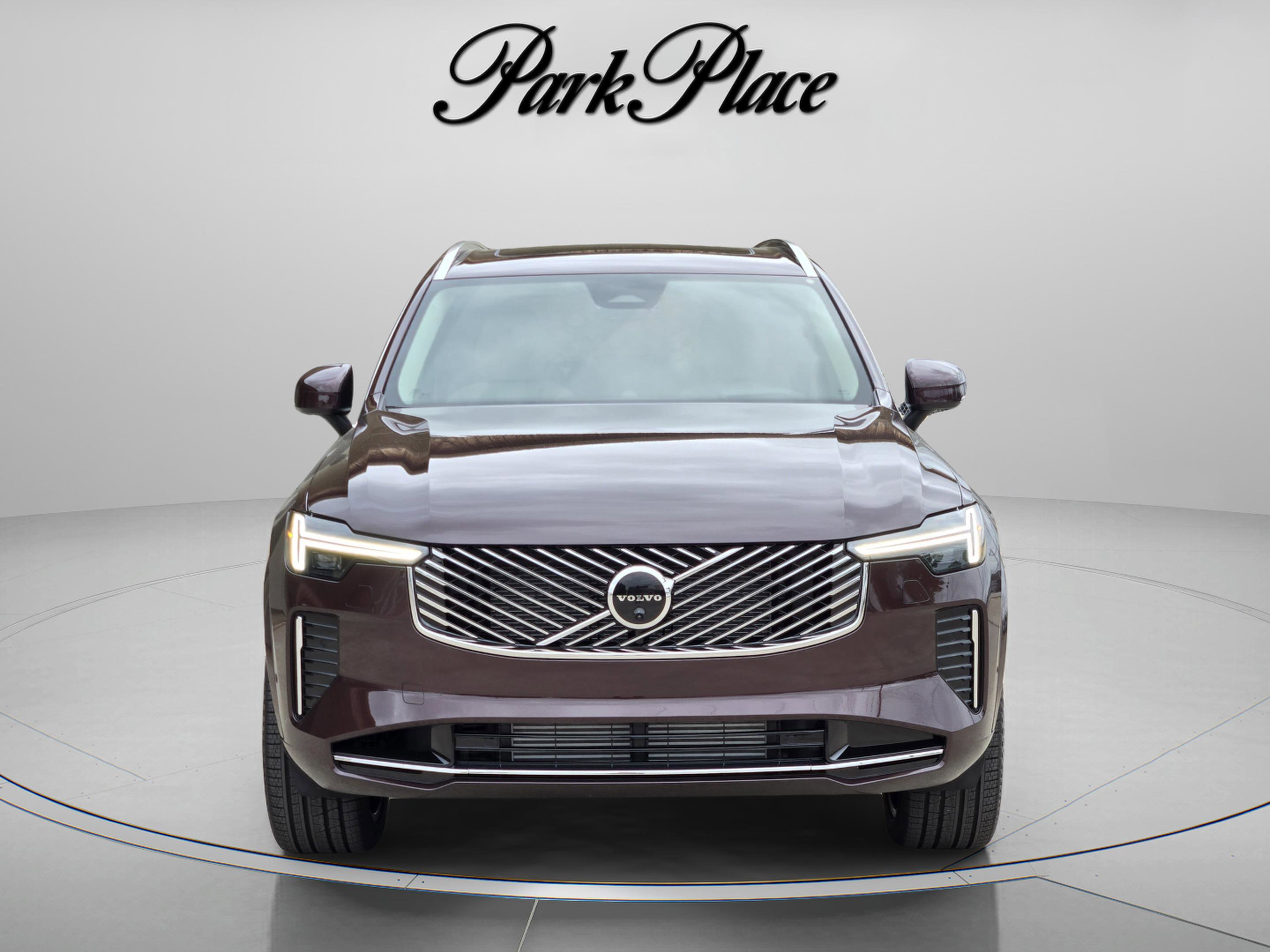 New 2026 Volvo XC90 T8 Ultra w/ Protection Package Premier image 9