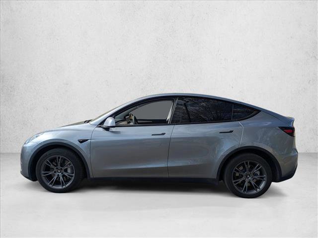 Used 2024 Tesla Model Y Long Range image 5