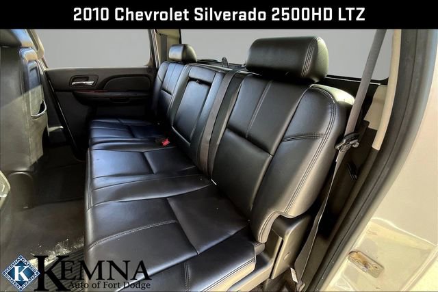 Used 2010 Chevrolet Silverado 2500 LTZ w/ Convenience Package image 25