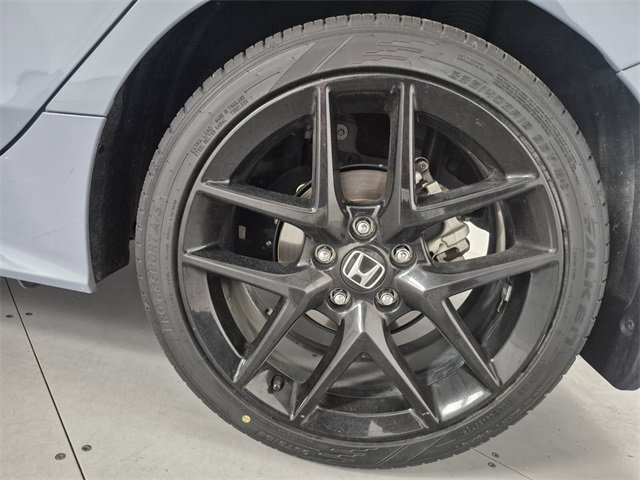 Used 2022 Honda Civic Sport image 11