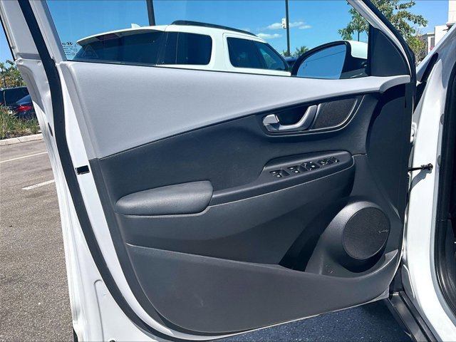 Used 2021 Hyundai Kona Ultimate FWD image 17