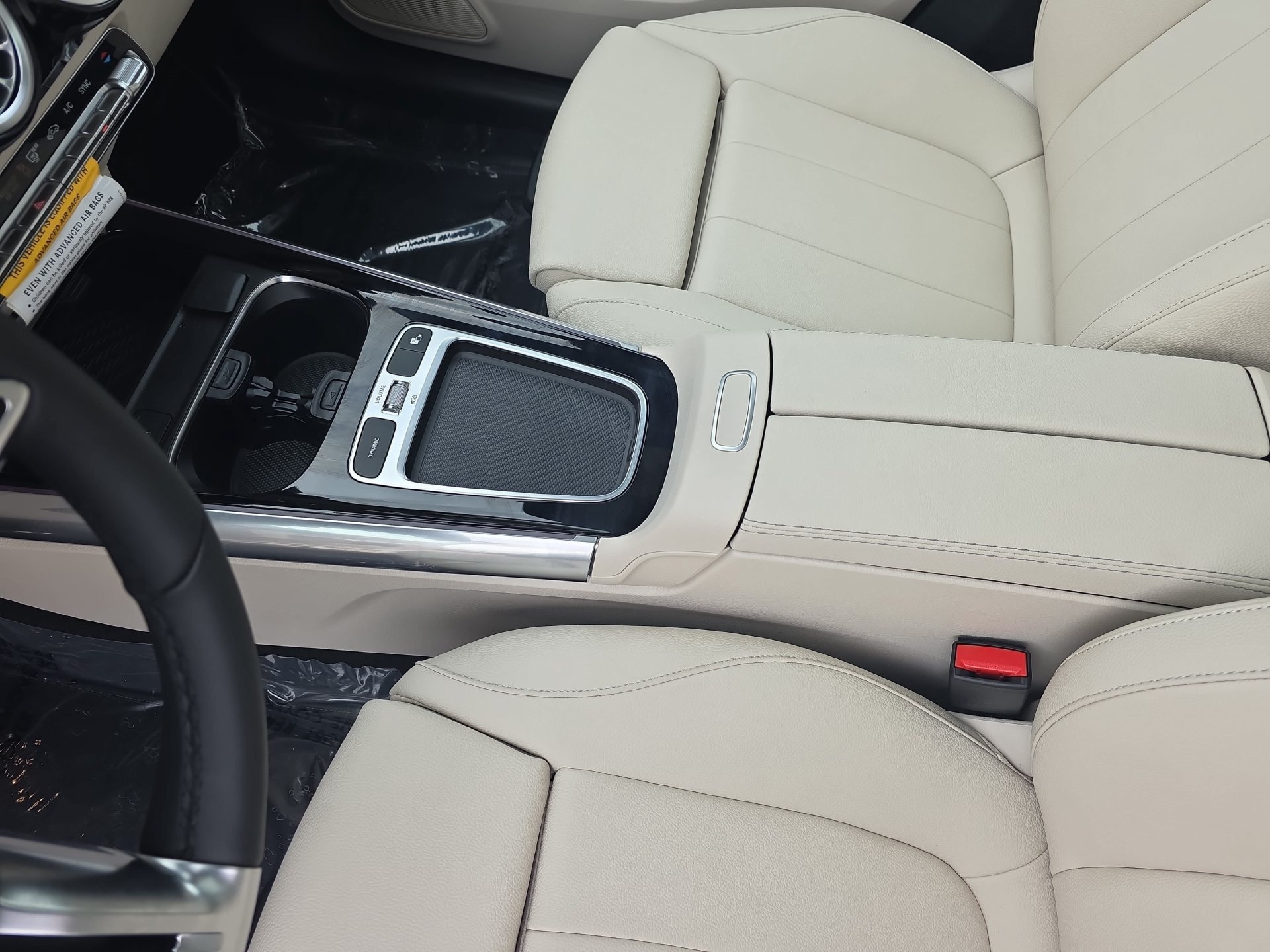 Used 2026 Mercedes-Benz GLA 250 4MATIC image 25