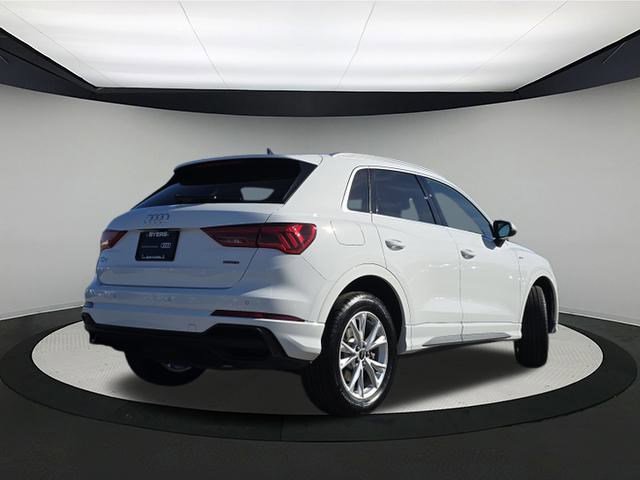 Certified 2025 Audi Q3 2.0T Premium w/ Convenience Package image 7