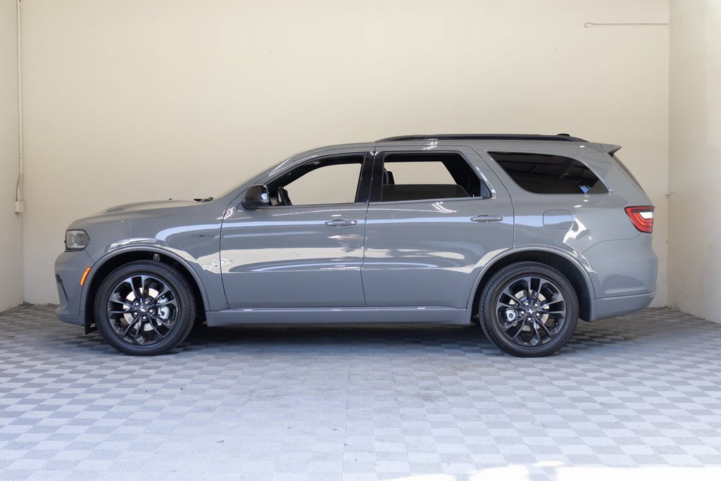 Used 2024 Dodge Durango R/T w/ Blacktop Package image 7