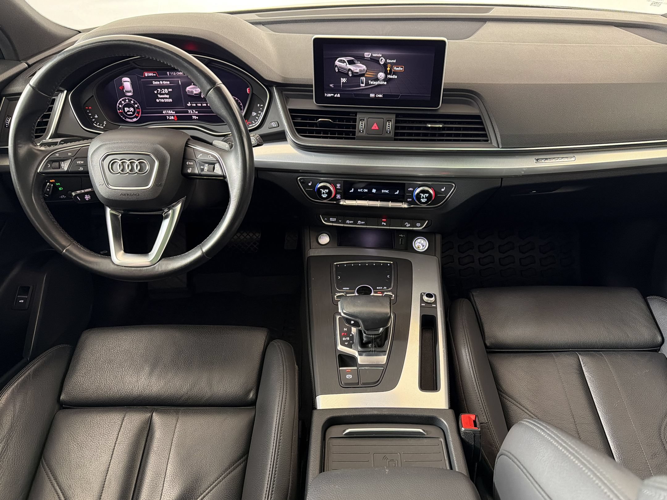 Used 2020 Audi Q5 2.0T Titanium Premium Plus w/ Premium Plus Package AWD/4WD image 29