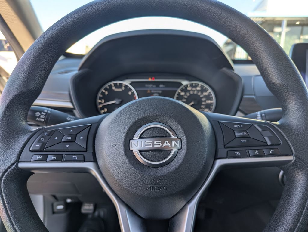 Used 2024 Nissan Altima 2.5 SV FWD image 20