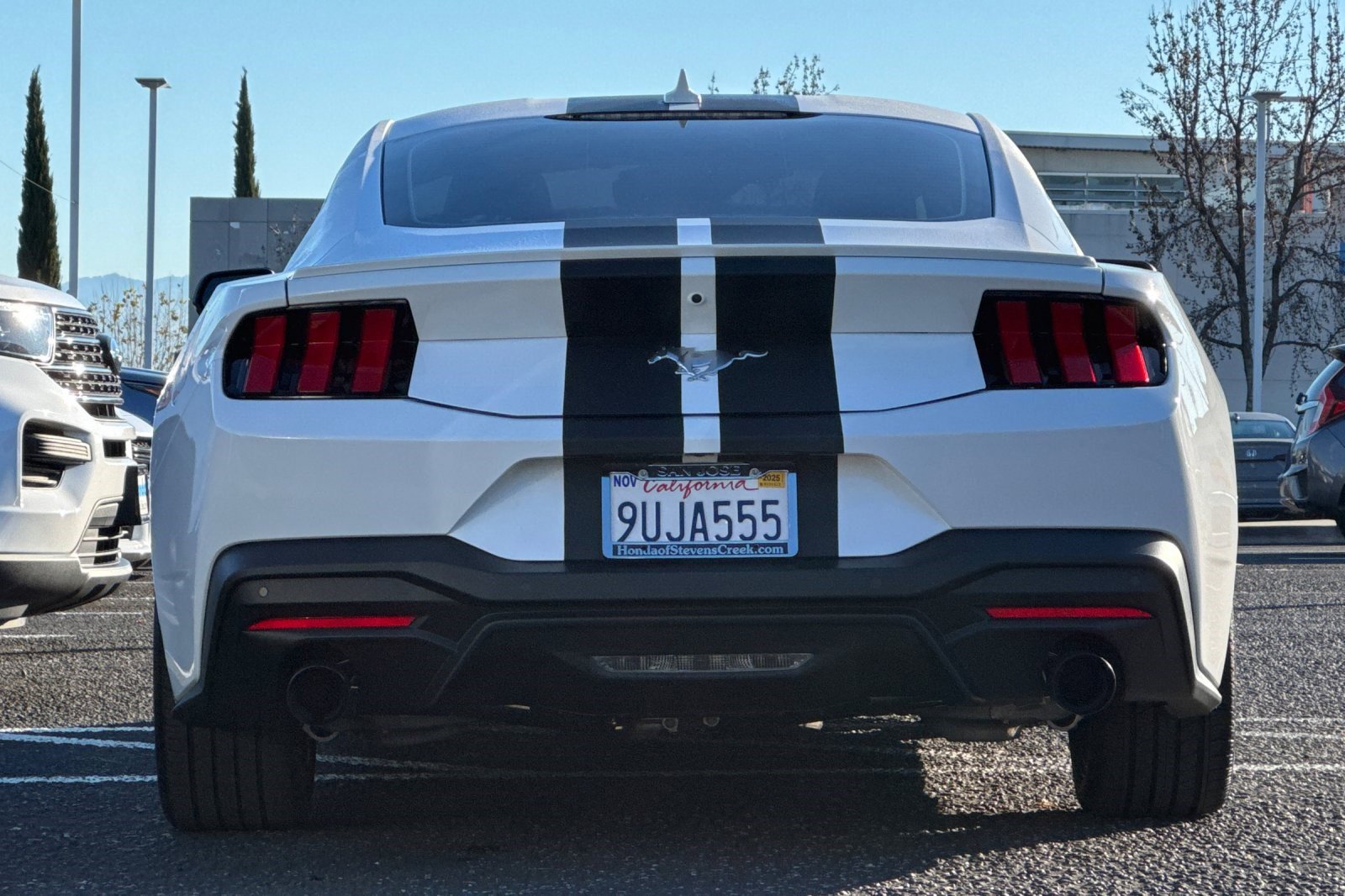 Used 2024 Ford Mustang Premium image 9