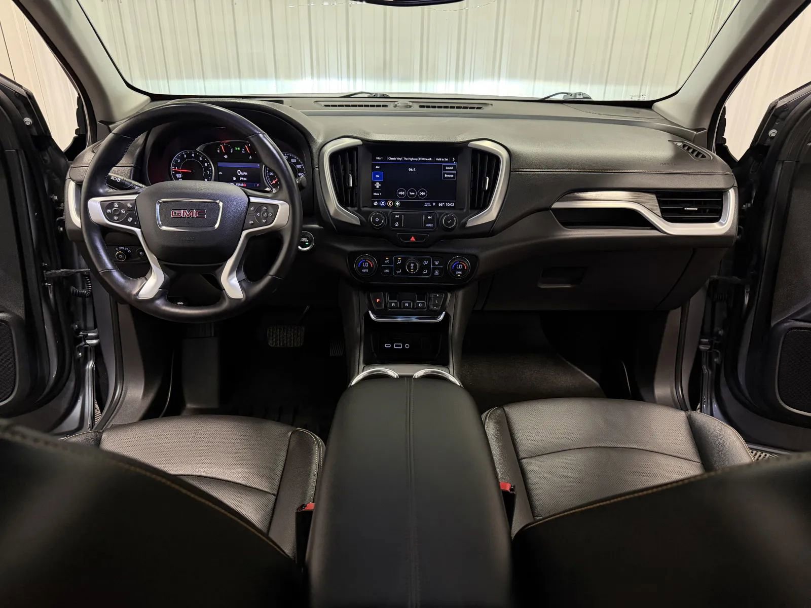 Used 2021 GMC Terrain SLT FWD image 28