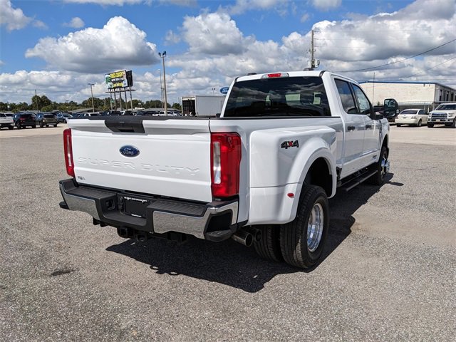 New 2026 Ford F350 XLT image 4