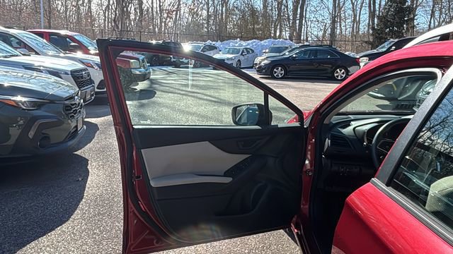 Used 2018 Subaru Impreza 2.0i Premium w/ Eyesight & BSD & Rcta image 16