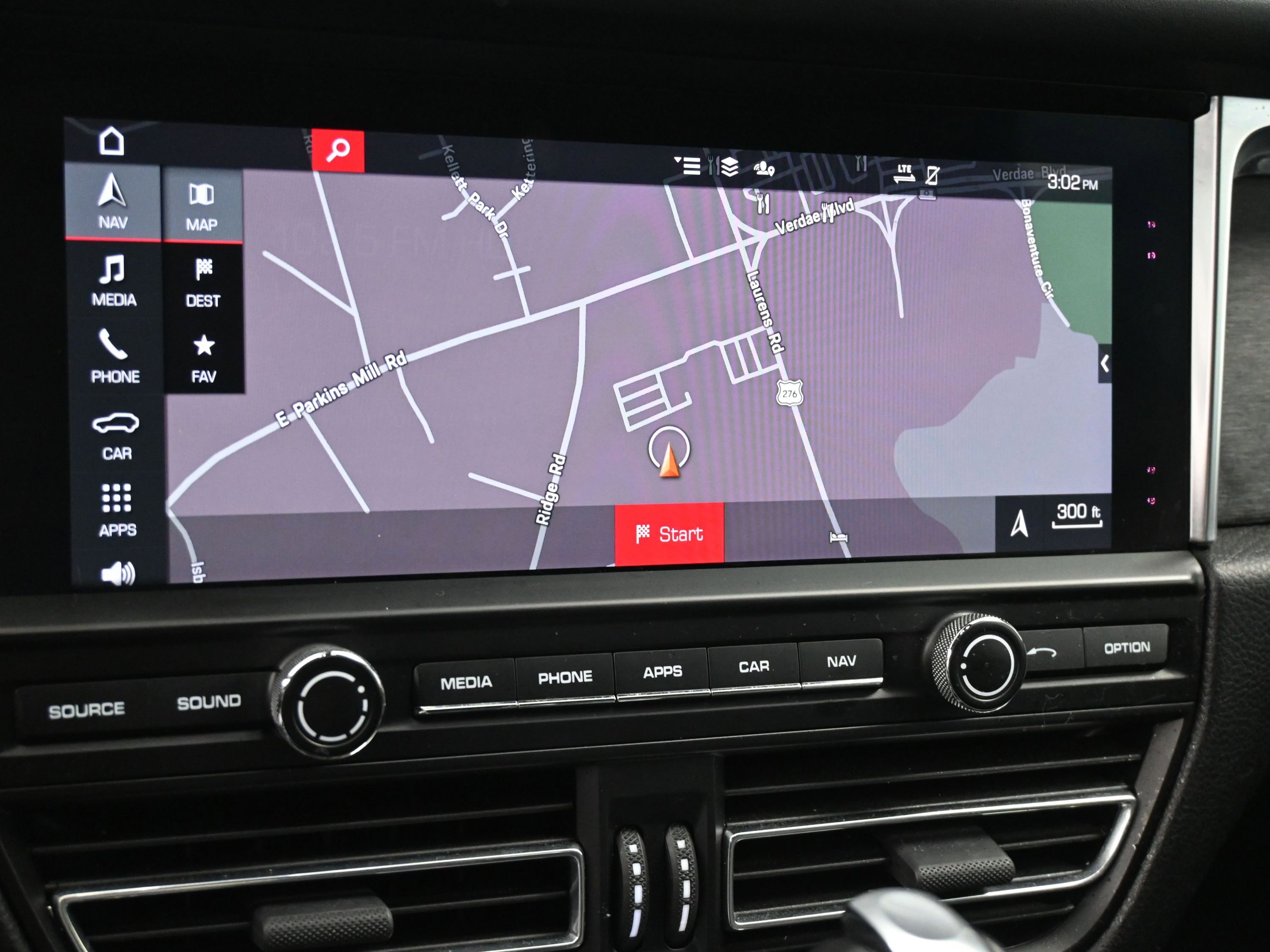 Certified 2021 Porsche Macan GTS image 15