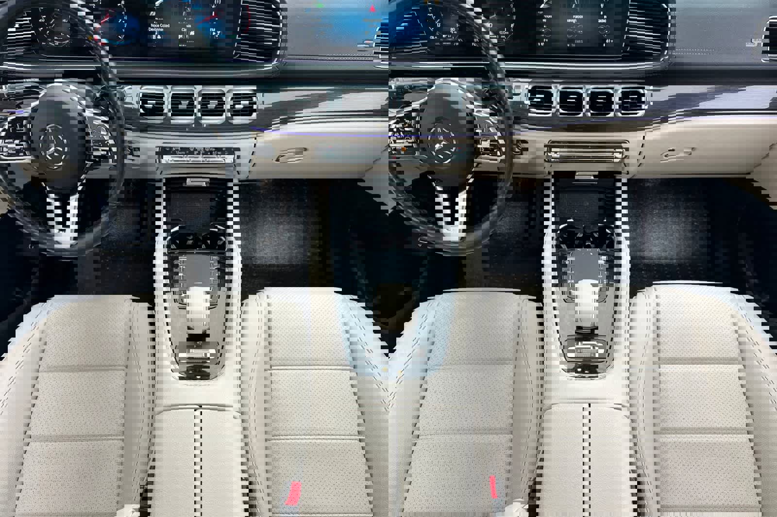 Used 2022 Mercedes-Benz GLS 450 4MATIC image 4