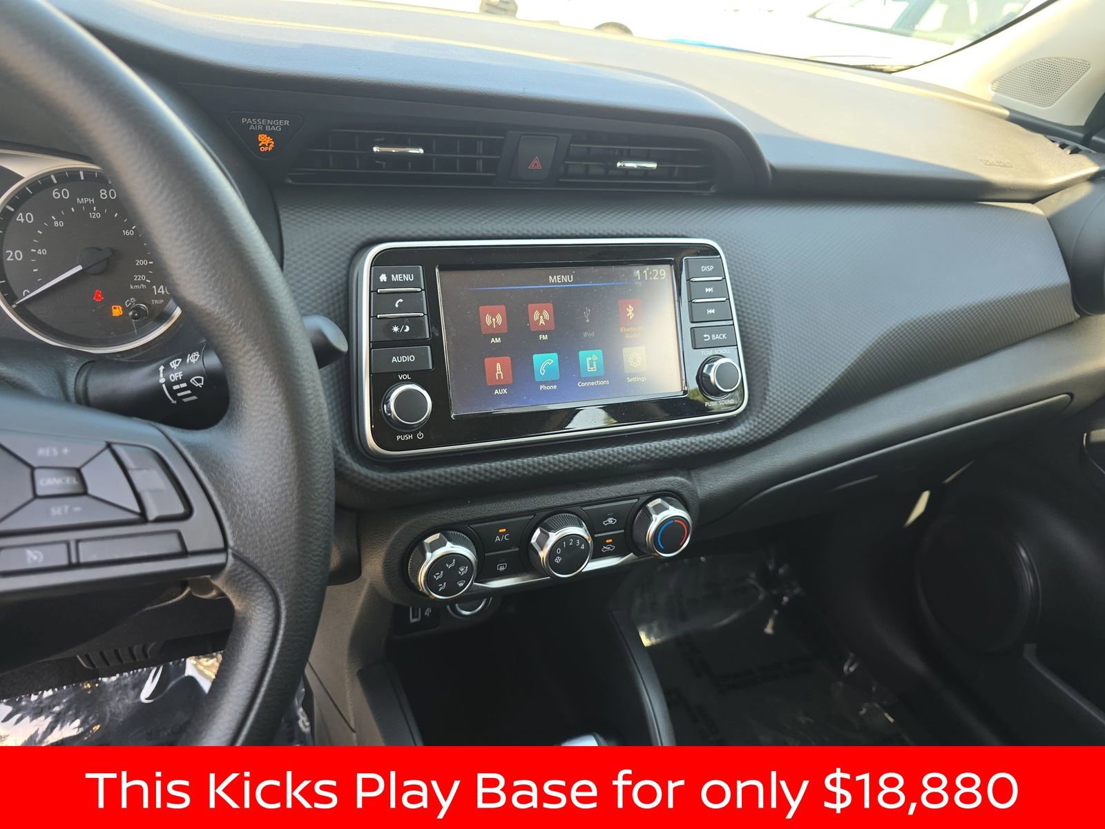 Used 2025 Nissan Kicks Play S image 25
