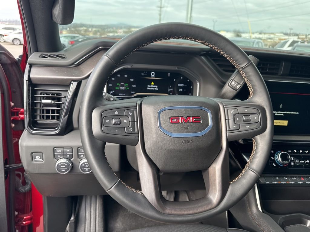 Used 2025 GMC Sierra 2500 AT4 w/ AT4 Premium Plus Package image 13